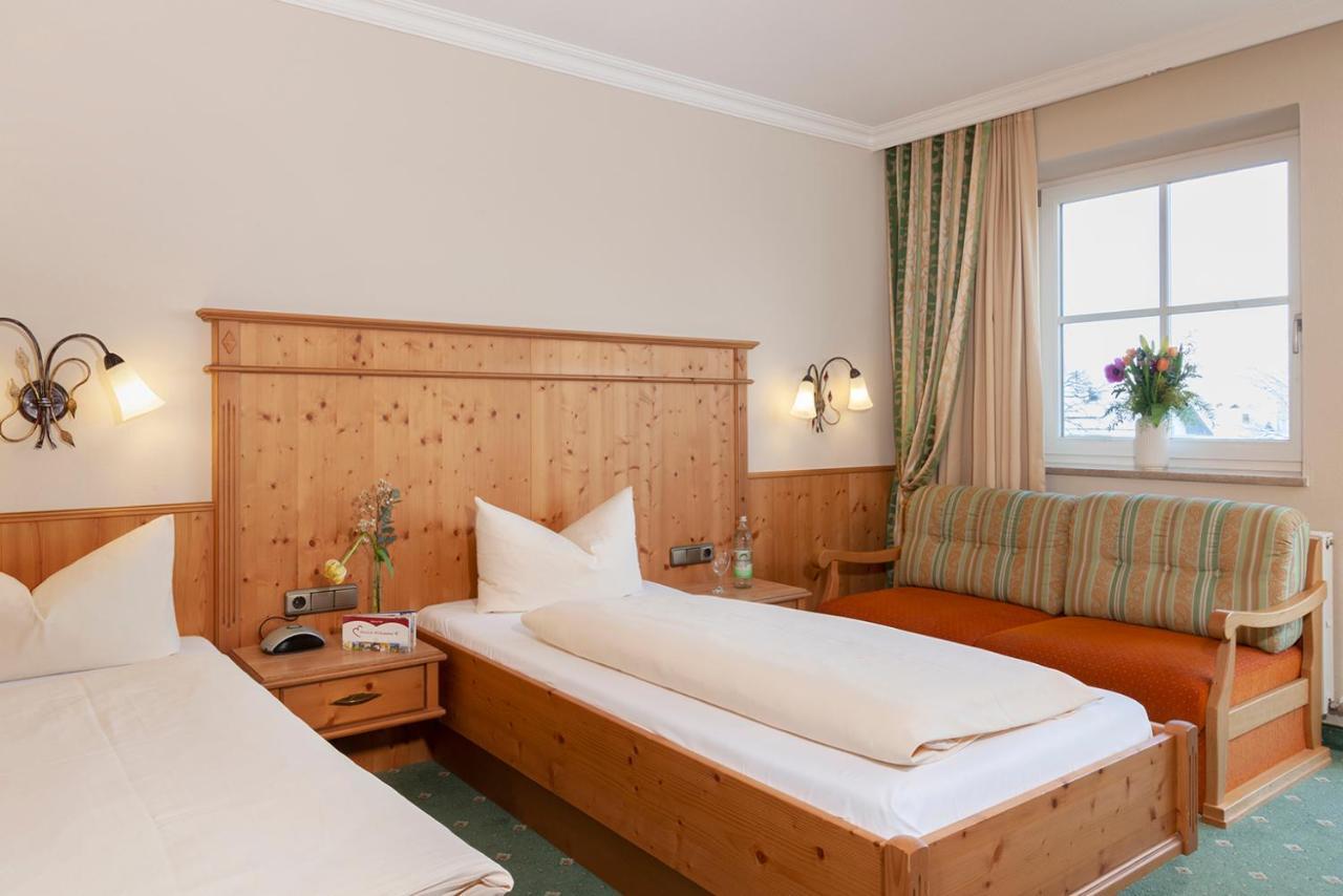 Zur Post 3* Rohrdorf (Bavaria)