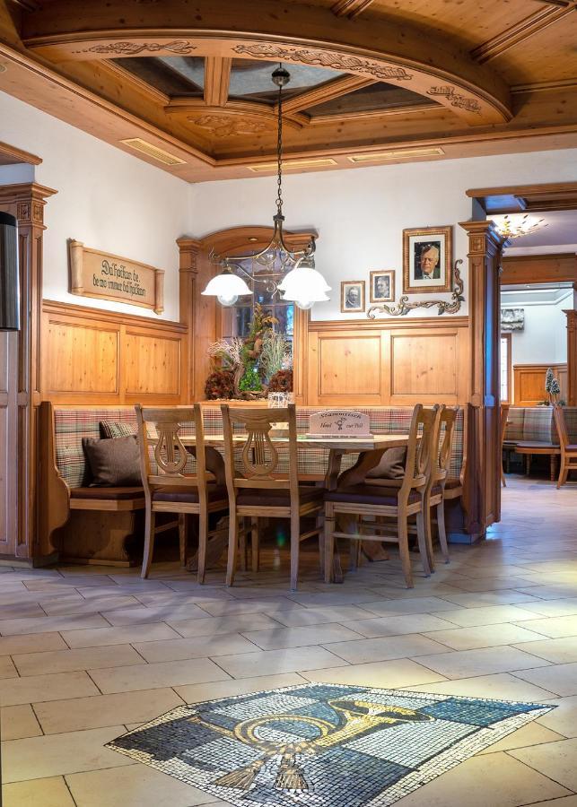 Zur Post Hotel 3*
